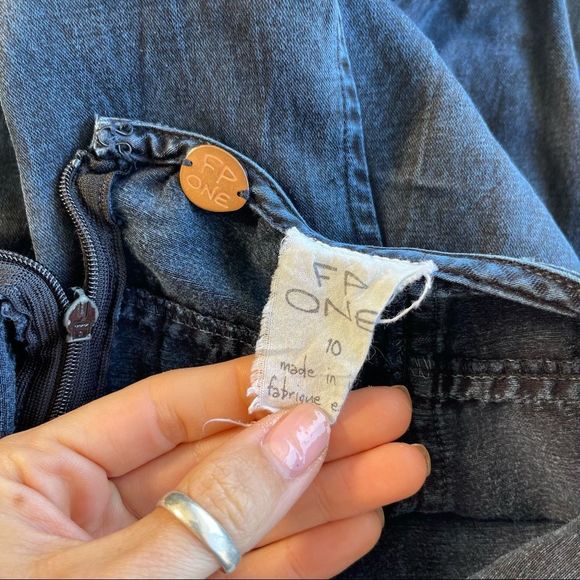 Free people 10 Jean Ruffle Wrap Skirt Dark Wash Fringe Boho Sexy Adjustable - Picture 3 of 11